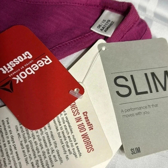 racerback tank top .Reebok CrossFit cotton 💯 ,
gym,activewear,NWT - Picture 11 of 11